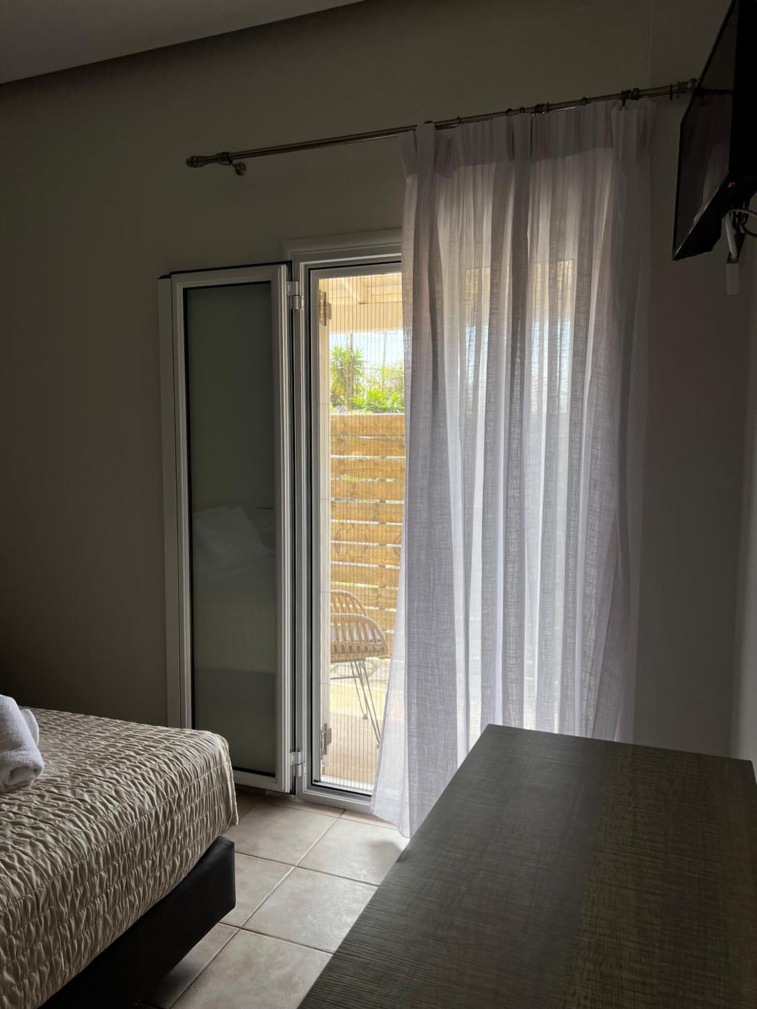 Nuevo Vista 3* Kávos